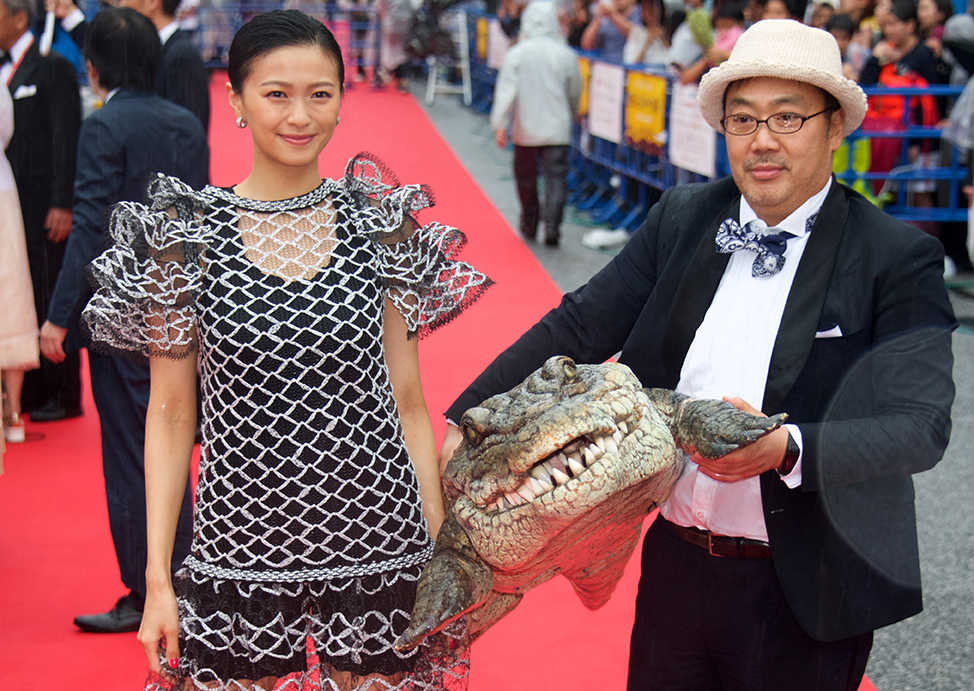 10th Okinawa Int’l Movie Festival Draws Celebrities, Crowd to Naha