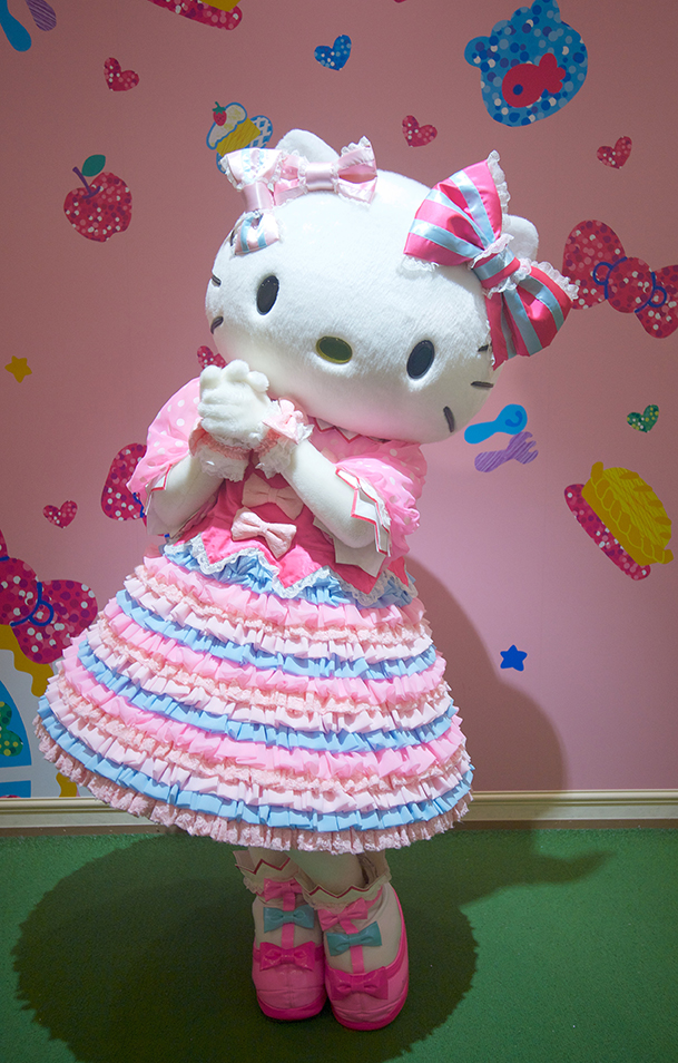 Visit Hello Kitty at Sanrio Puroland: Adults enjoy it just as much as kids  do!