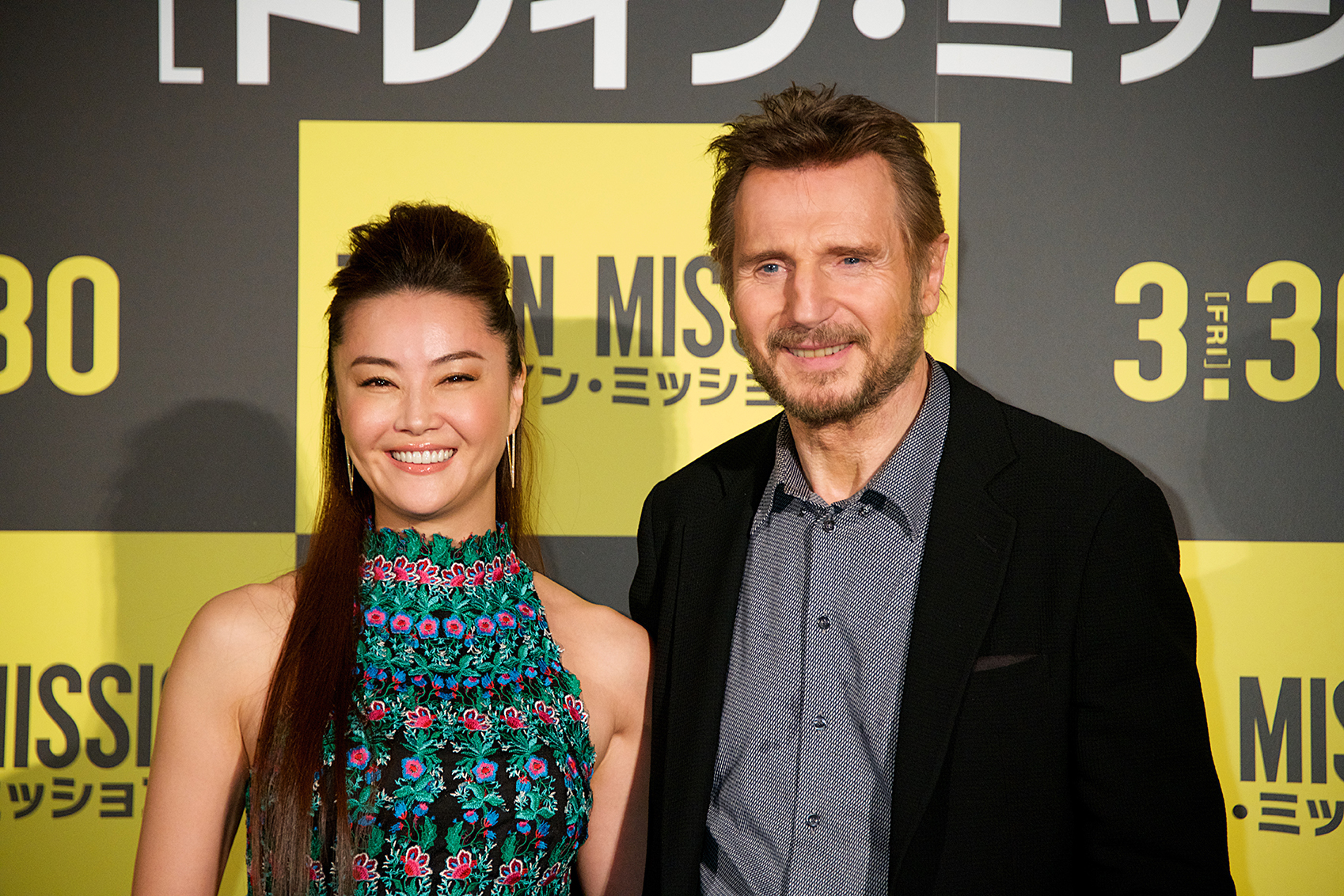 Liam Neeson Promotes ‘The Commuter’ in Japan