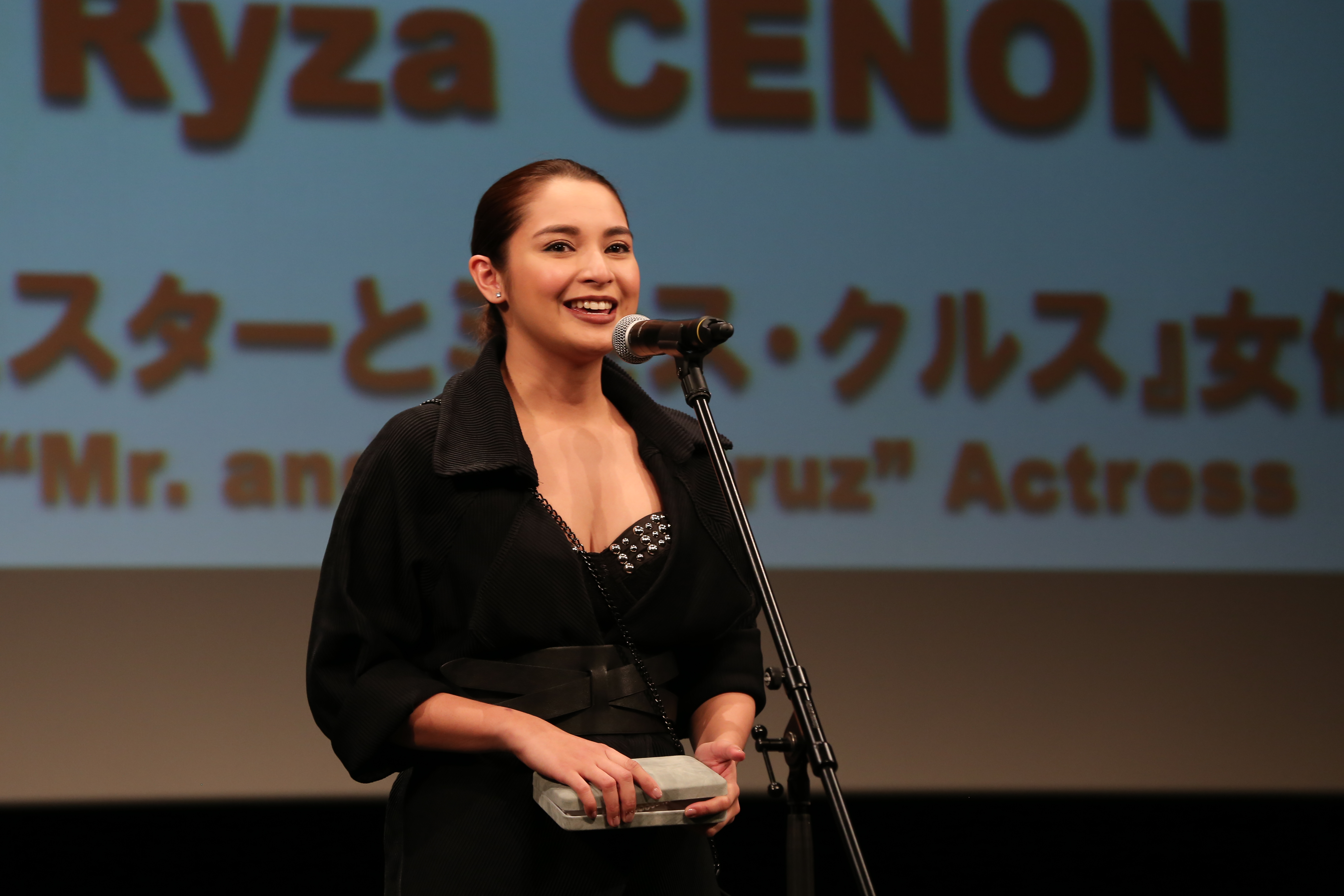 Ryza Cenon Wins Most Brilliant Performer at Osaka Asian Film Fest