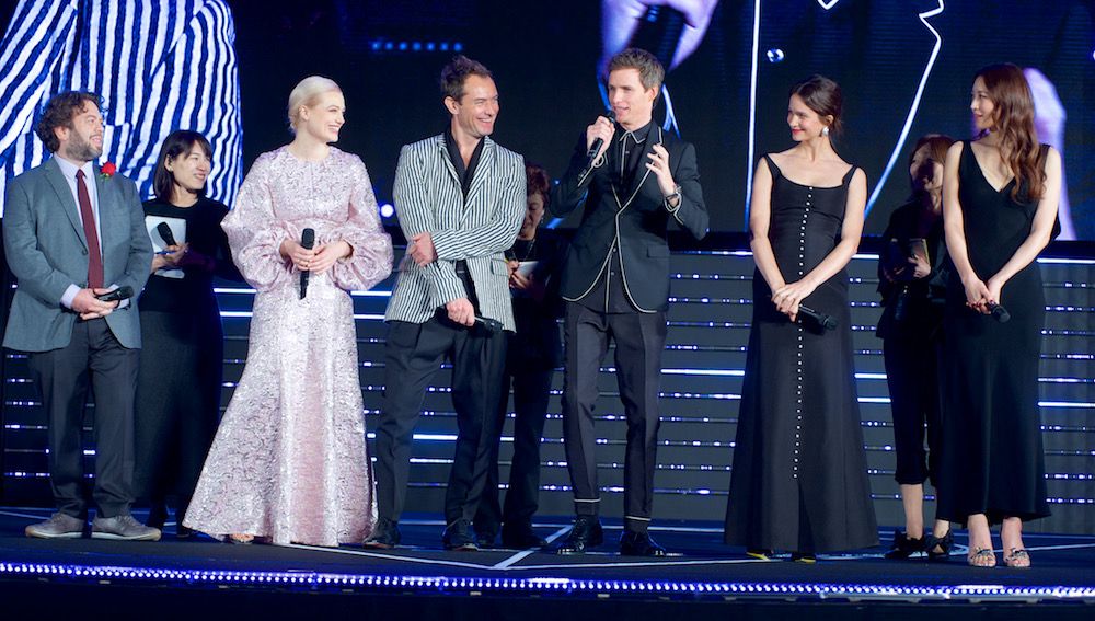 Fantastic beasts 2 best sale premiere