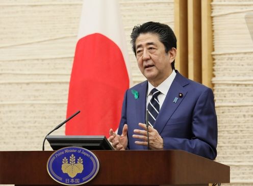 Abe to the Nation on COVID-19: ‘We Need Your Cooperation Under This State of Emergency’