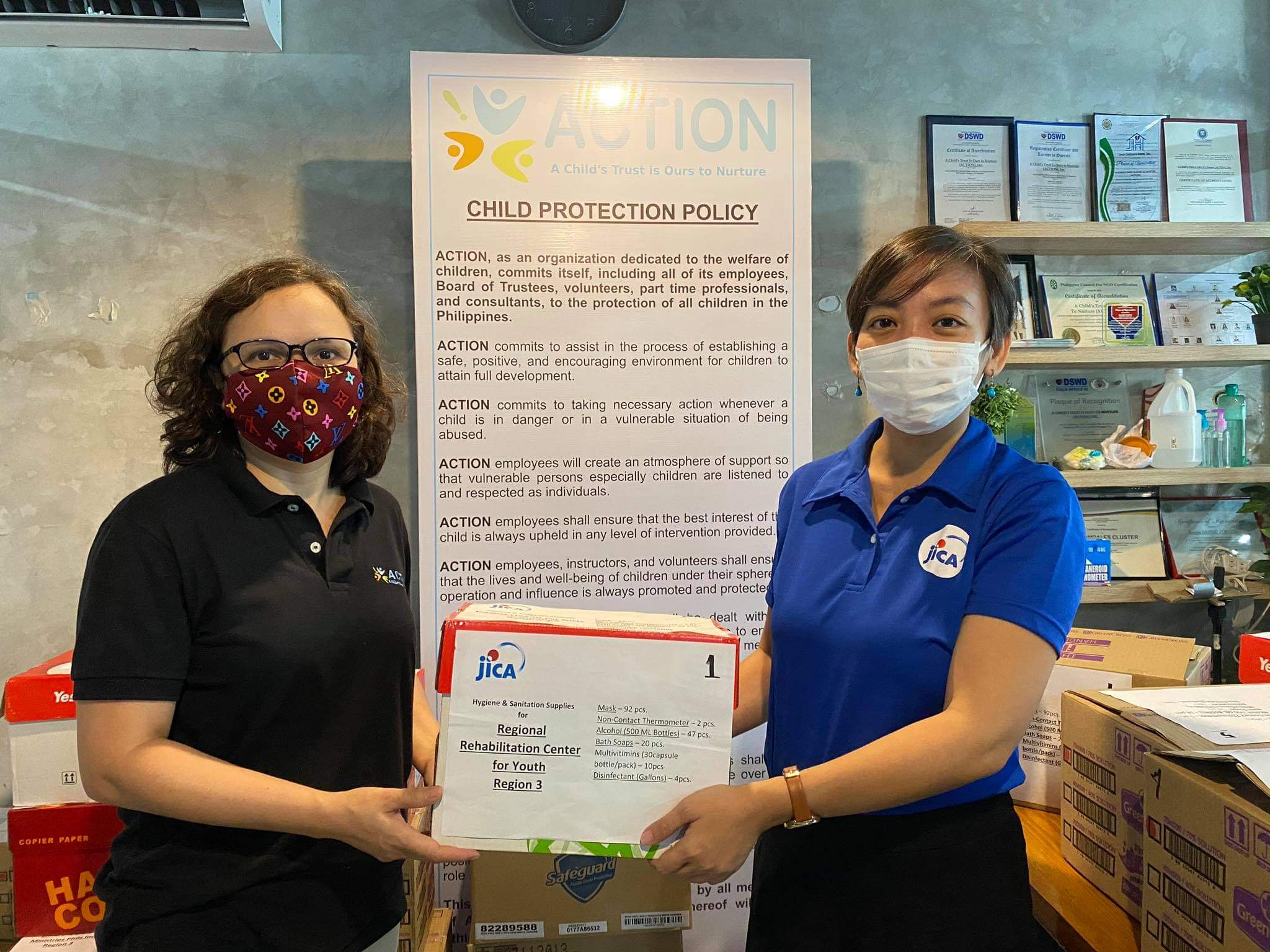 JICA, Japanese NPO Provide Hygiene Kits to Help Prevent COVID-19 in Child Care Facilities in PH