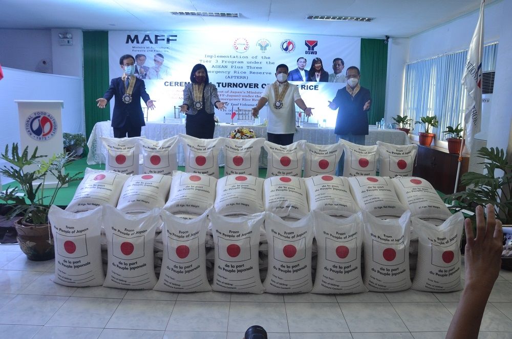 Japan Turns Over 425 MT of Rice Donations to Taal Victims