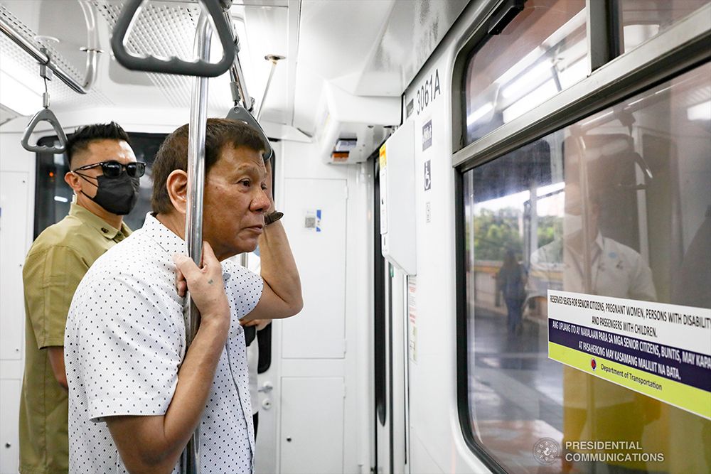 Duterte Inaugurates Japan-Funded MRT-3 Rehab Project